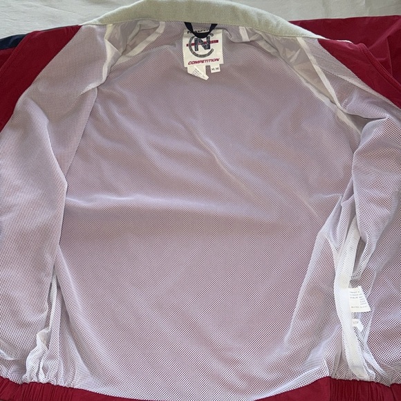 Vintage NAUTICA Competition Spellout Windbreaker Jacket Red w/Navy Stripe Detail - Picture 14 of 16